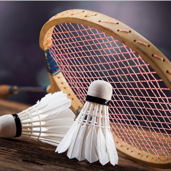 Benefits of playing badminton