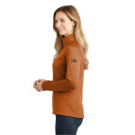 NF0A3LHC The North Face Ladies Tech 1/4-Zip Fleece